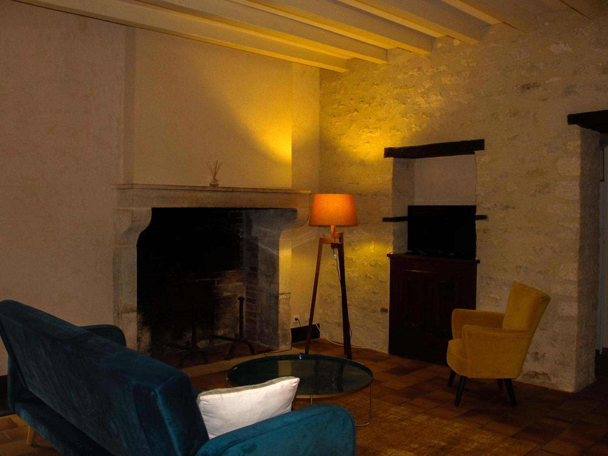 Gite Haut De Gamme Pres De L'Abbaye De Noirlac - Sejour Tout Confort Avec Jardin Et Terrasses - Fr-1-586-13 Bruere-Allichamps Exterior foto